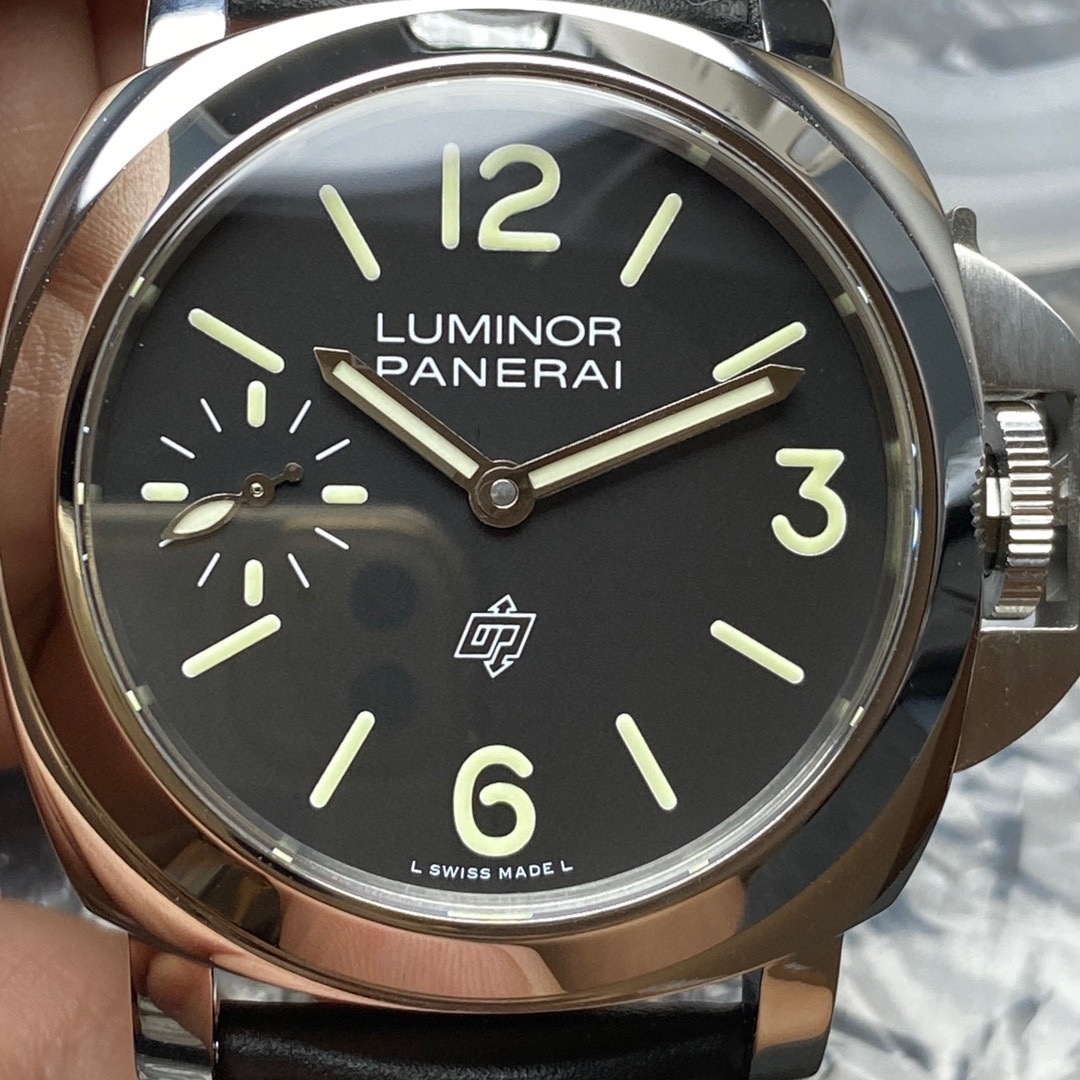 Panerai Luminor 44mm Watch – PAM01084 – Black Index Dial, Black Calfskin Leather Strap