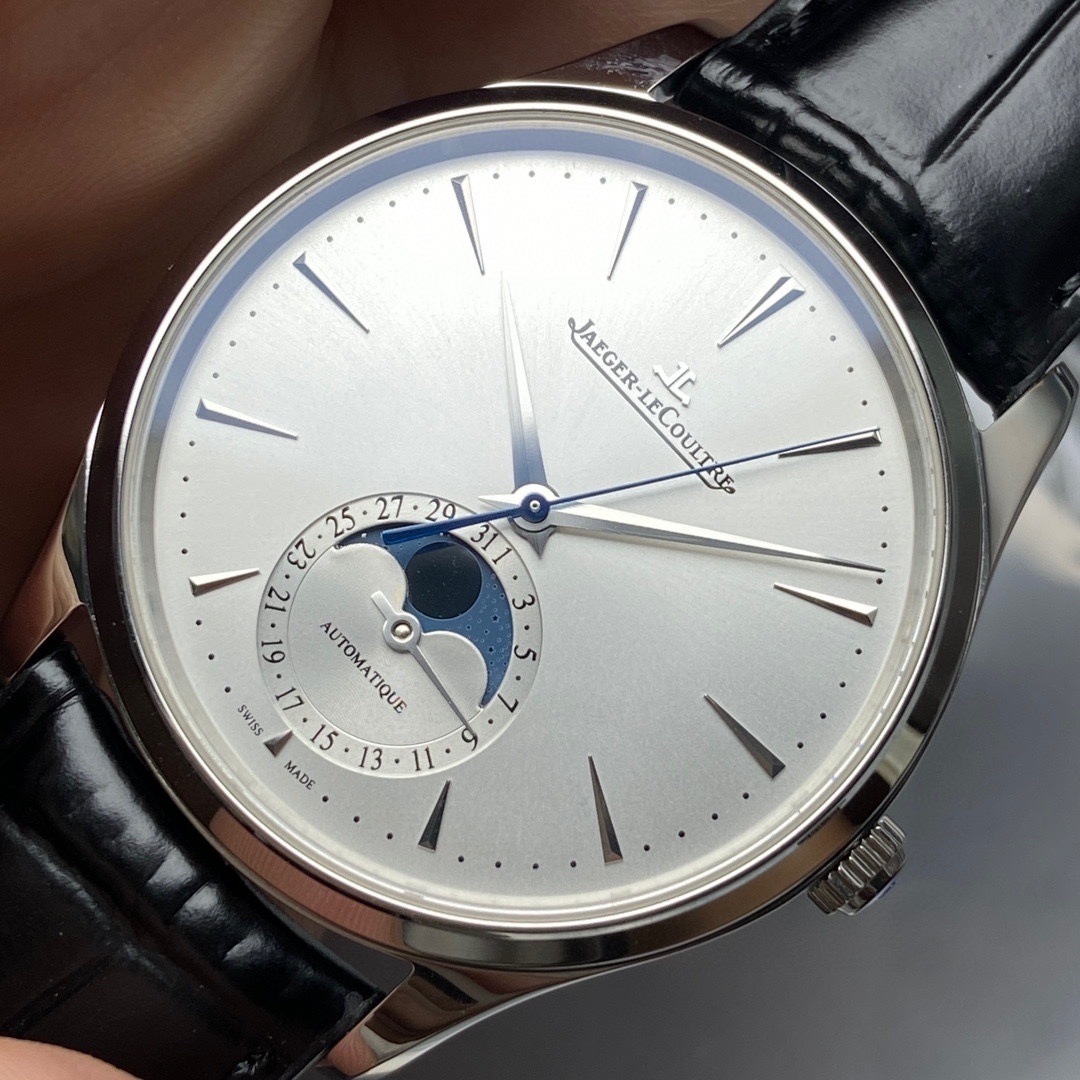 Jaeger-LeCoultre Master Ultra Thin Moon