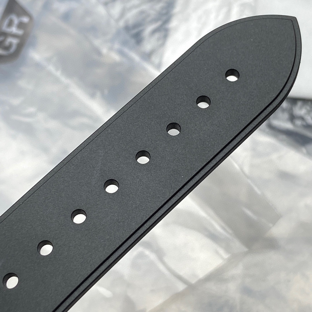 Patek Philippe 5712/1R Nautilus Rose Gold 2025 for