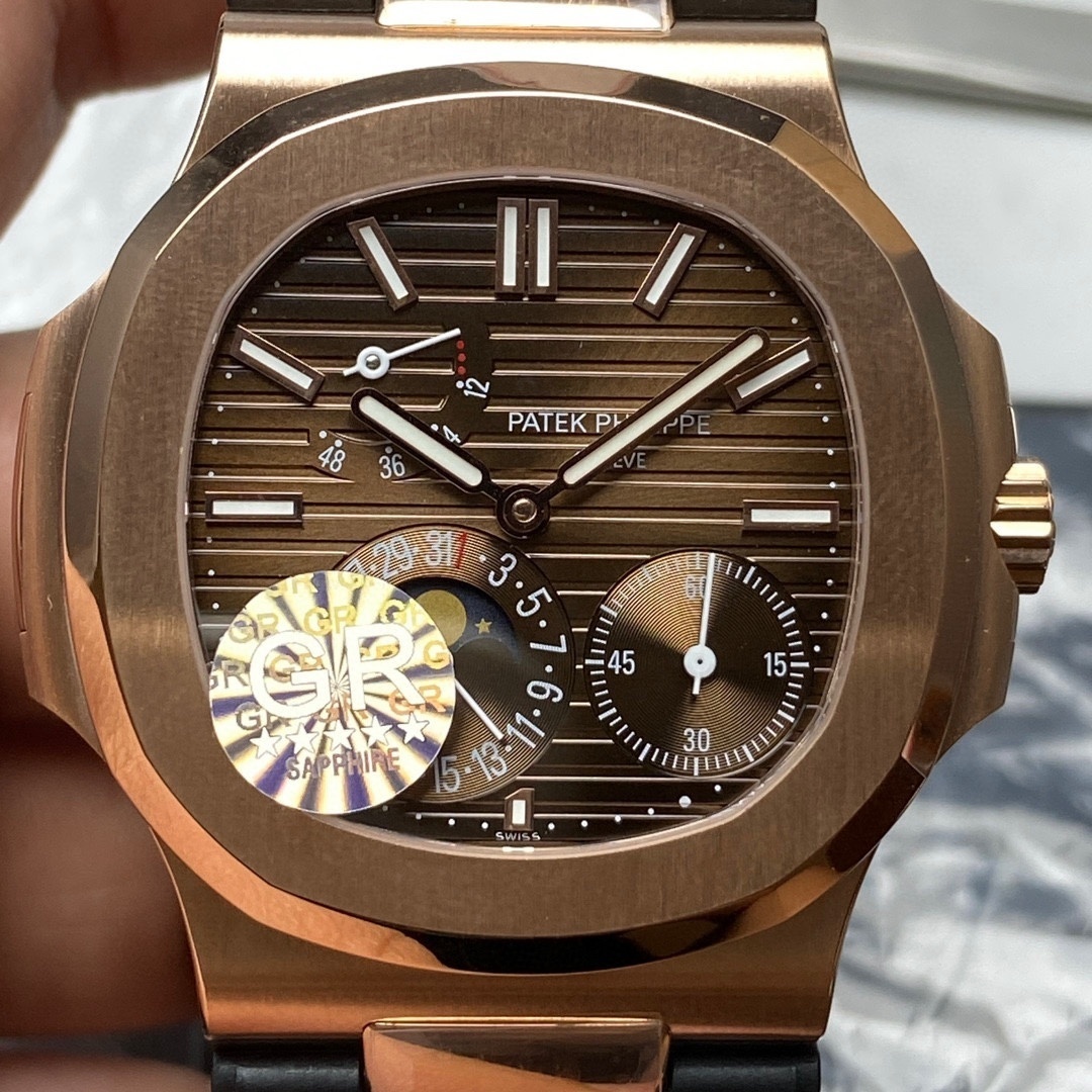 Patek Philippe 5712/1R Nautilus Rose Gold 2025 for