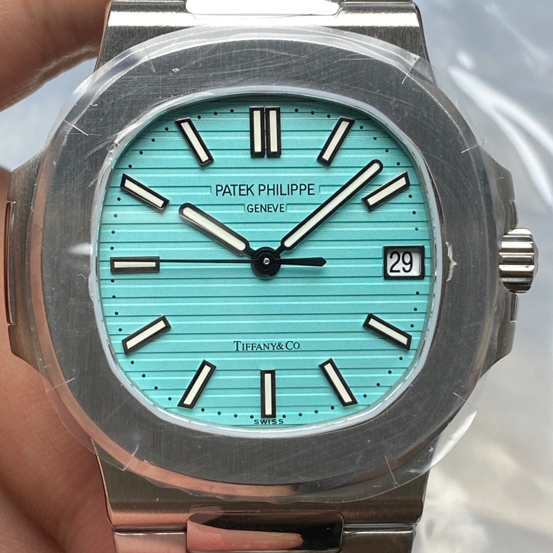 Patek Philippe Nautilus 5711 Tiffany DDF Super