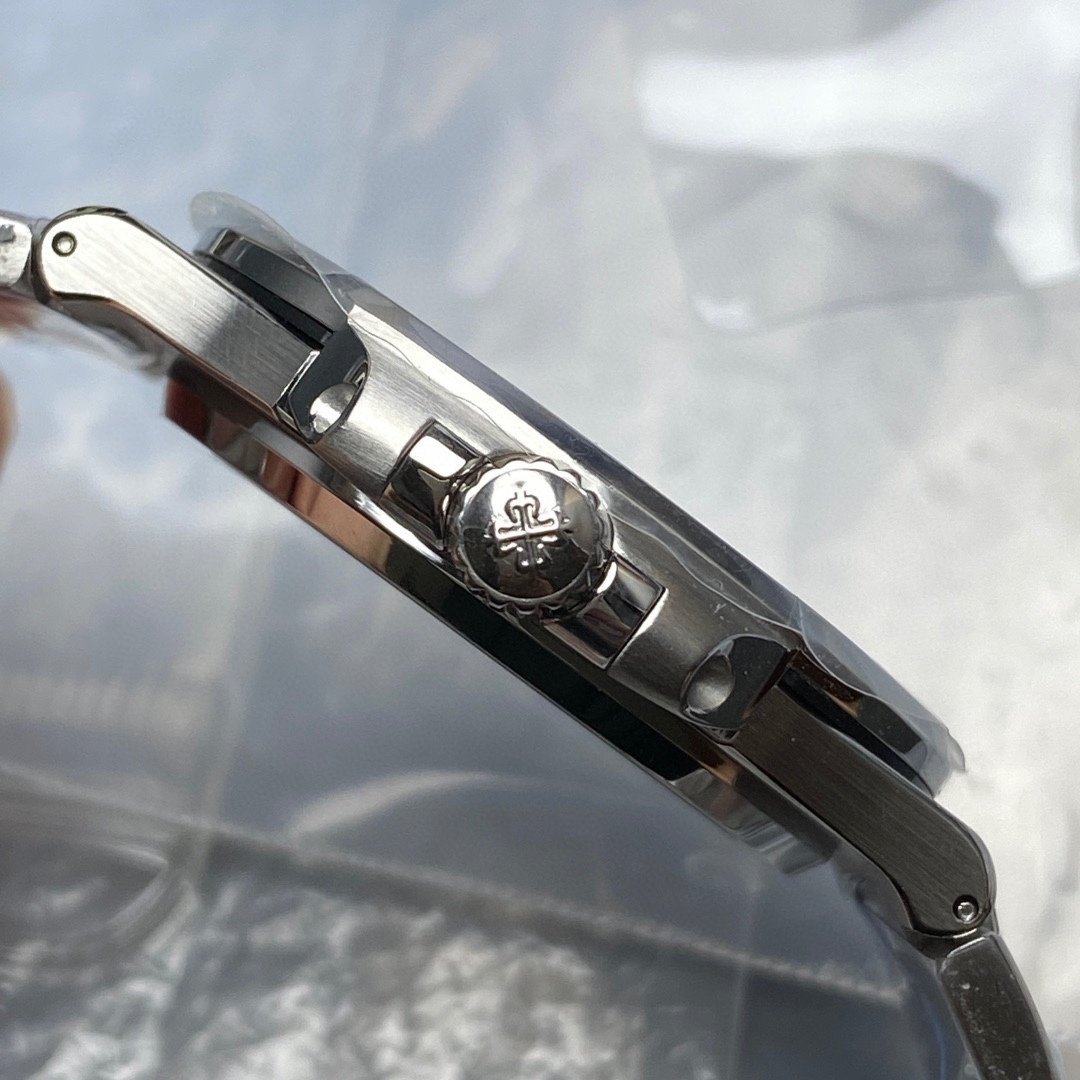 Patek Philippe Nautilus 5711 Tiffany DDF Super