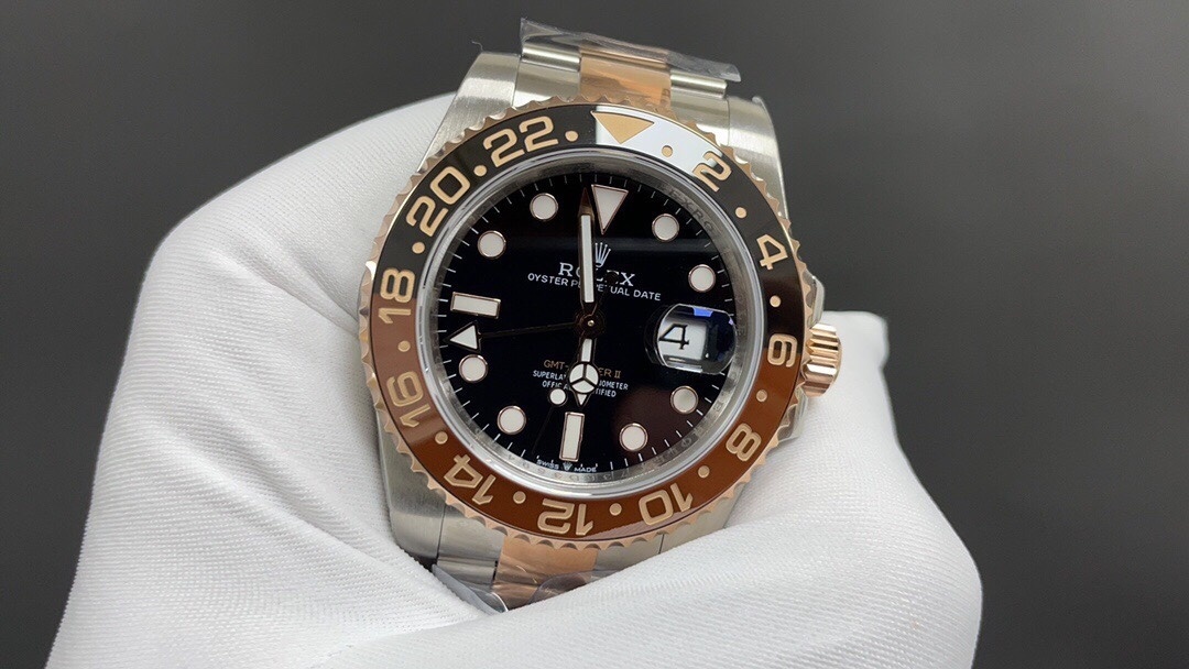 Rolex GMT Master II Rootbeer Men’s Watch 126711CHNR