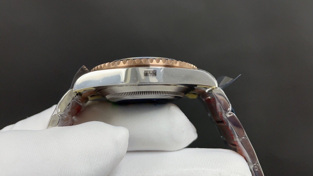 Top-grade watches 04276 Rolex GMT Master II Rootbeer Men's Watch 126711CHNR