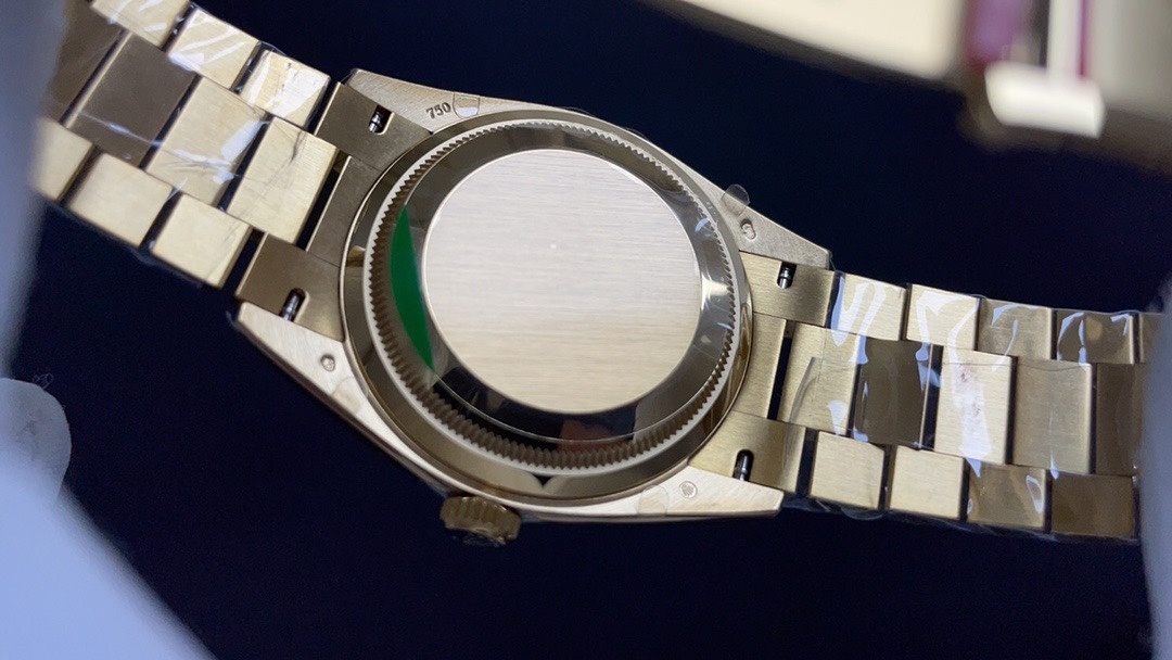 Top-grade watches 04396 Rolex Day-Date 18238 President- 18k Yellow Gold 36mm-Green Ombre Diamond Dial