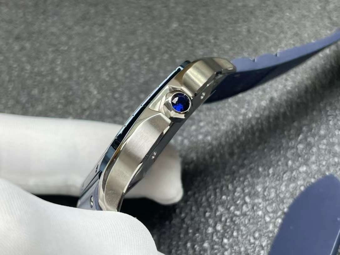 Cartier Santos De Cartier 2022 Large Dial