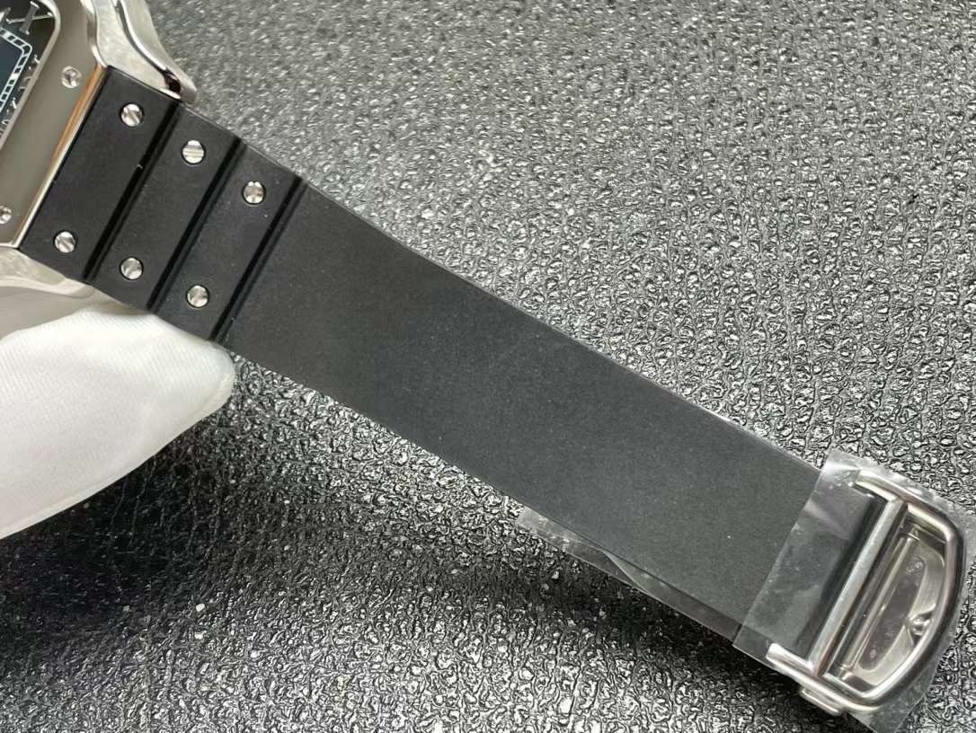 Top-grade watches 04559 Santos de Cartier 40mm Blue Dial in Steel on Black Rubber