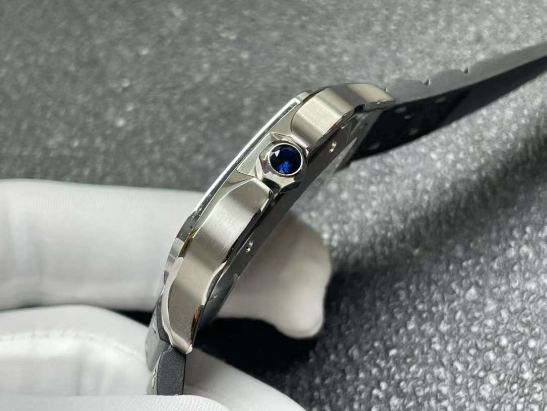 Top-grade watches 04599 Santos de Cartier 40mm White Dial in Steel on Black Rubber