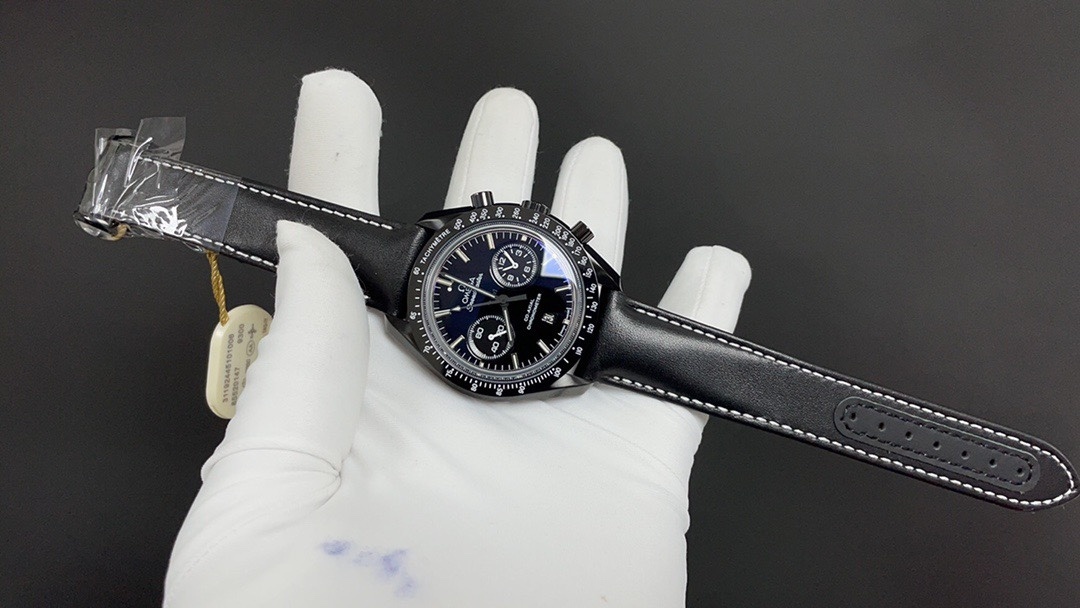 Omega Speedmaster Dark Side Of The Moon "Pitch Black" 311.92.44.51.01.004