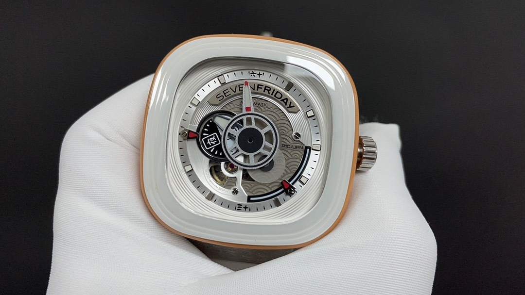 SEVEN FRIDAY ESSENCE automatic winding SF-P1B/03 SEVEN FRIDAY ESSENCE automatic winding SF-P1B/03
