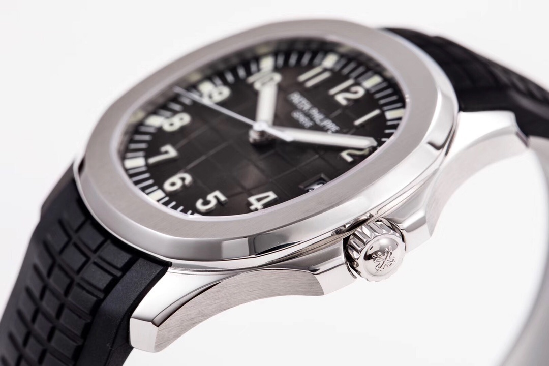 Patek Philippe Aquanaut for Price on request for sale from