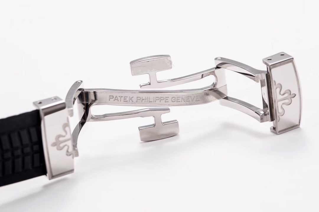 Patek Philippe Aquanaut for Price on request for sale from