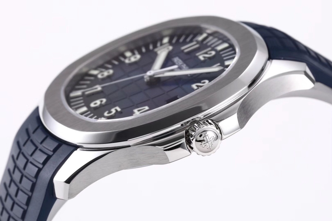 Patek Philippe Aquanaut 5168G Blue Dial & Rubber Strap White Gold