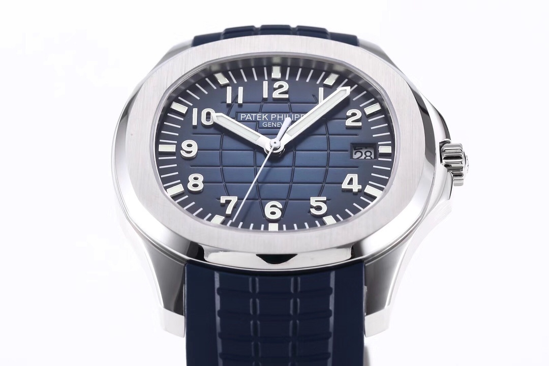 Patek Philippe Aquanaut 5168G Blue Dial & Rubber Strap White Gold