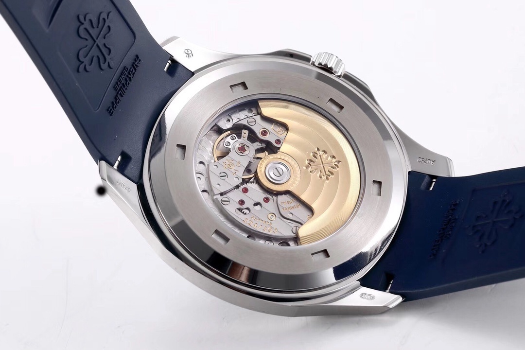 Patek Philippe Aquanaut 5168G Blue Dial & Rubber Strap White Gold