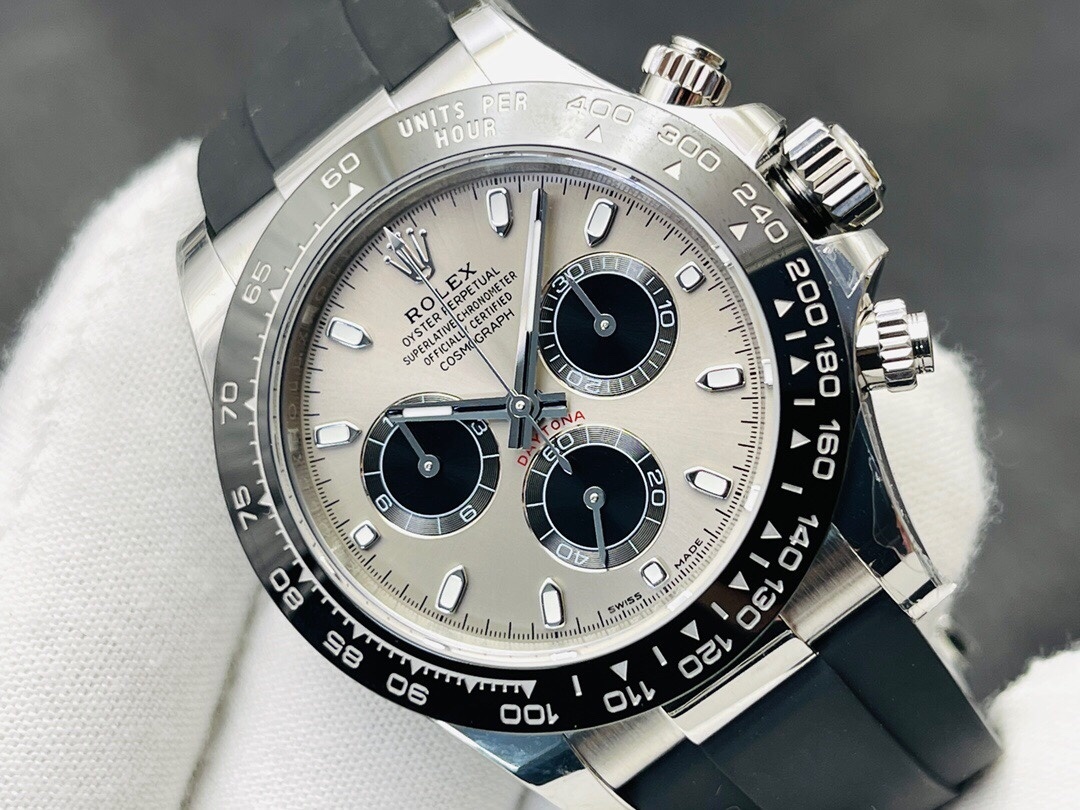 Rolex 116519LN Cosmograph Daytona 18K White Gold with Steel Dial