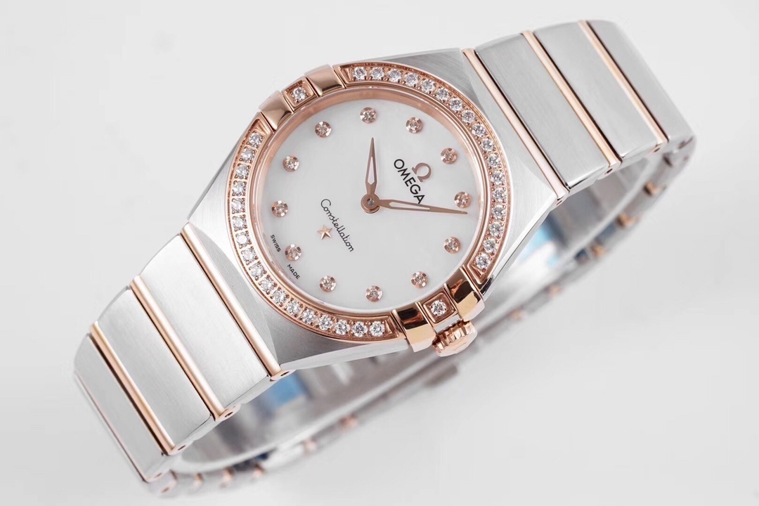 Omega Constellation Steel - Sedna™ gold Diamonds Watch 131.25 .
