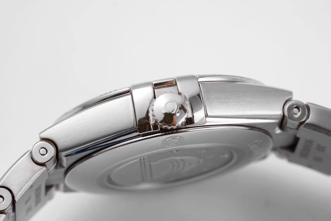 Omega Constellation Brushed Quartz 123.15.27.60.05.001 Woman