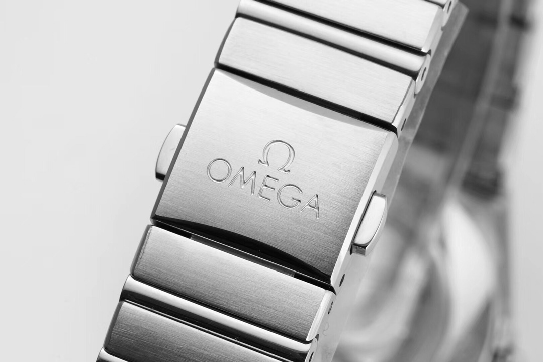 Omega Constellation Brushed Quartz 123.15.27.60.05.001 Woman