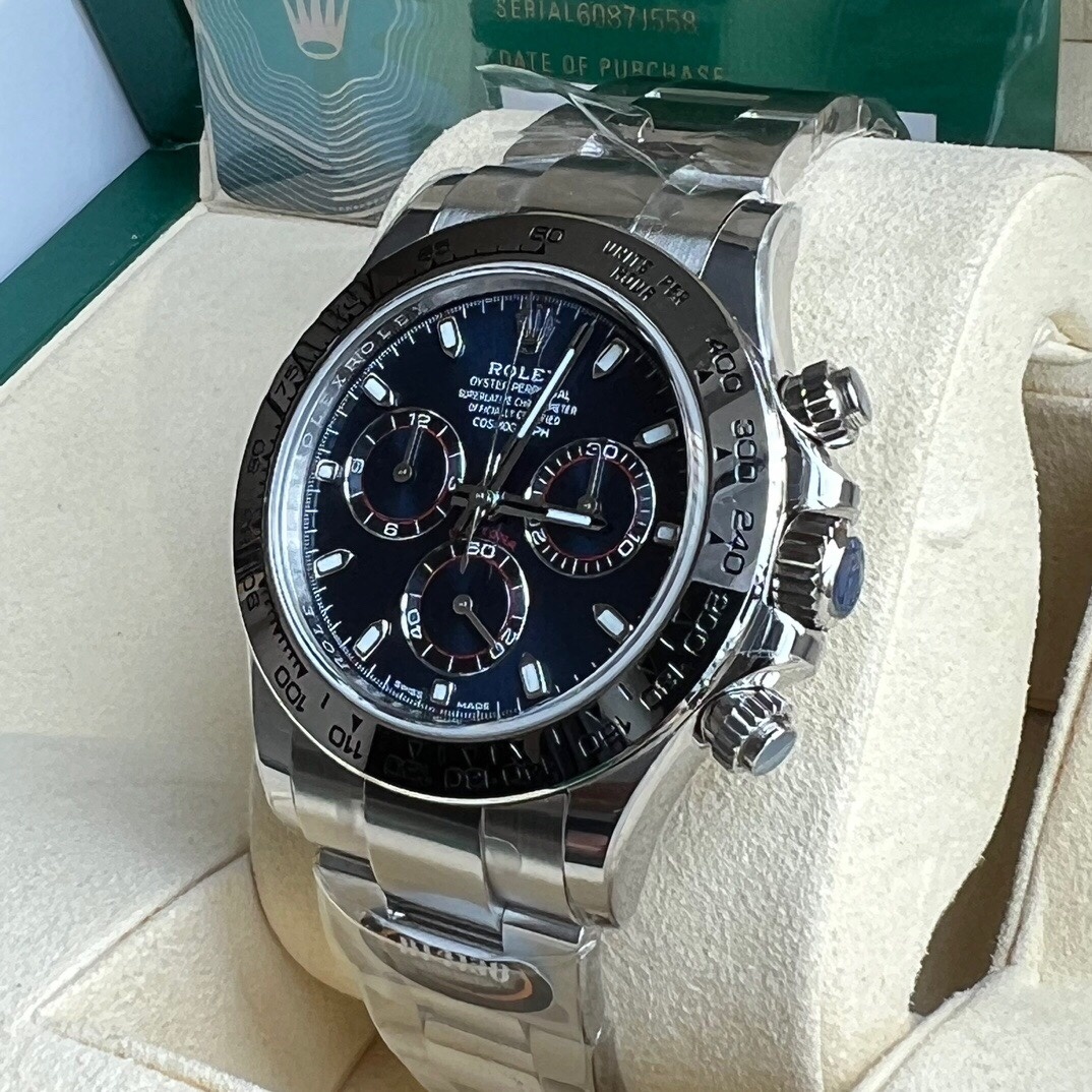 Rolex Cosmograph Daytona 40mm Complete Set Mint 18K White Gold Blue Dial 116509