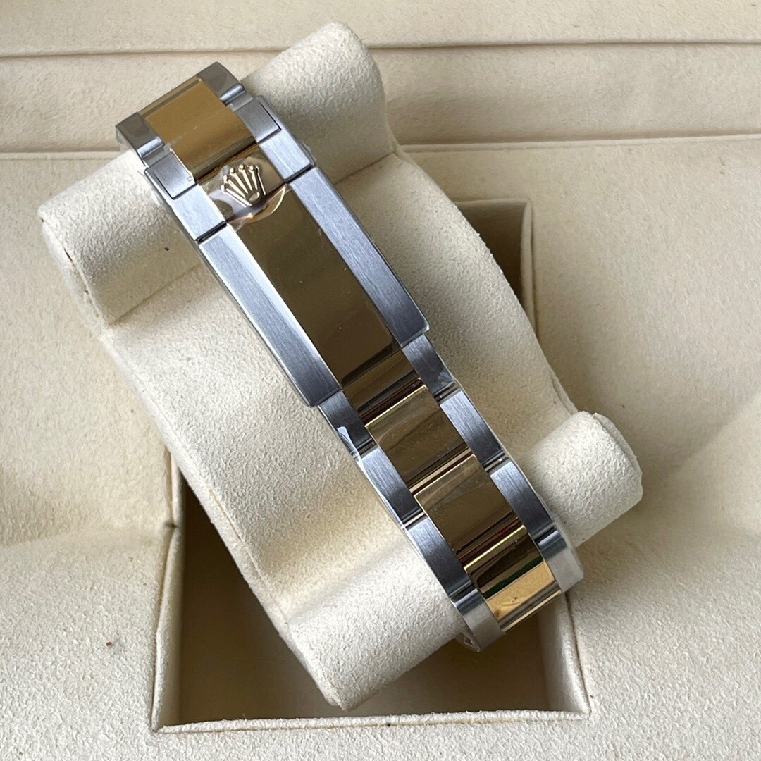 Top-grade watches 05609 Rolex Daytona ref 116503 steel/gold - Black dial