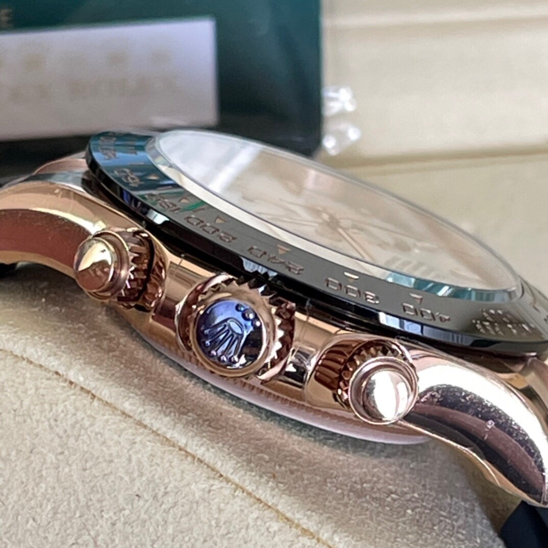 Rolex Daytona Cosmograph Automatic 40mm 18k Rose Gold Ivory Dial Men's 116515LN