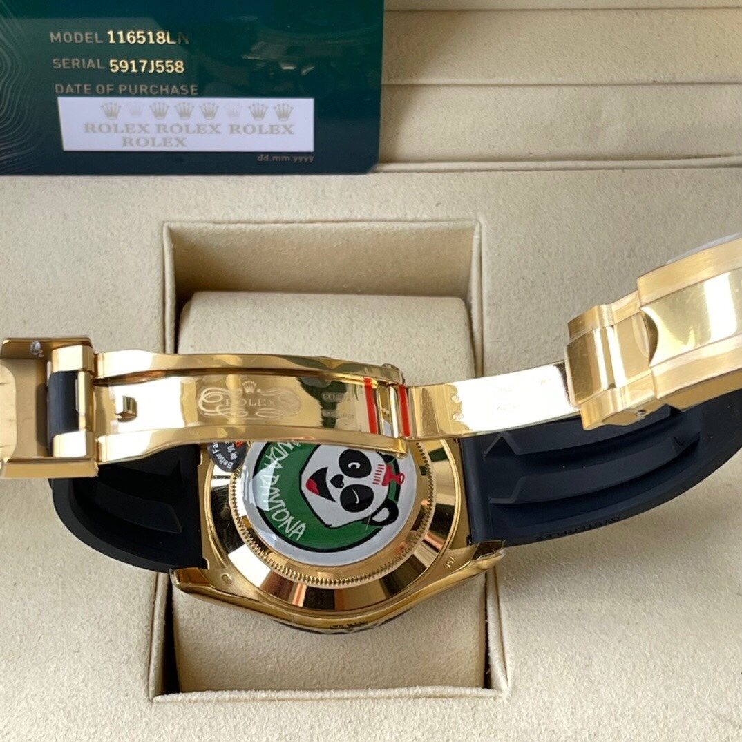 Top-grade watches 05829 Rolex Daytona Pikachu Dial 116518LN Black Ceramic 18K Yellow Gold Box Paper