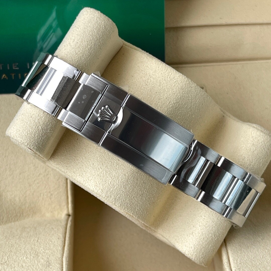 Rolex Daytona Cosmograph Black Panda Dial (116500LN)