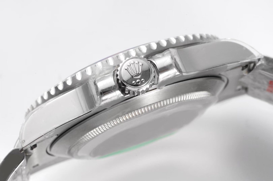 Top-grade watches 06199 Rolex Submariner Date 41 Black 126610LN