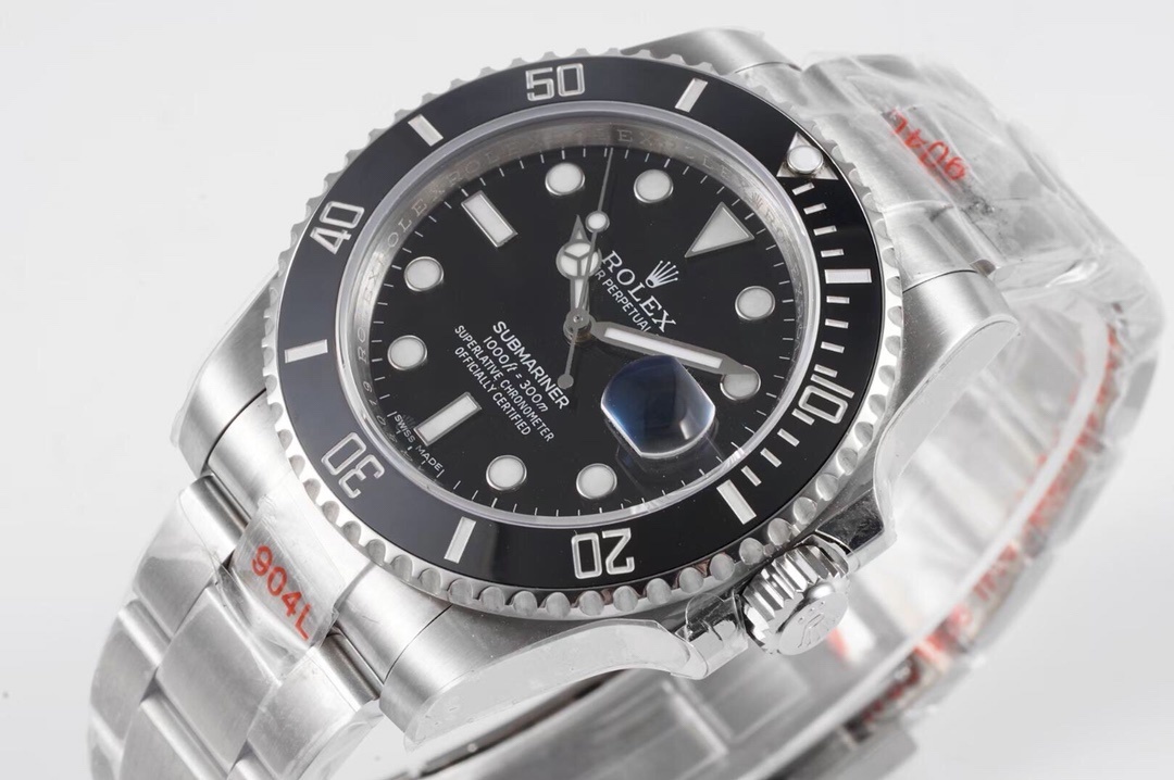 Rolex Submariner Date 41 Black 126610LN Rolex Submariner Date 41 Black 126610LN