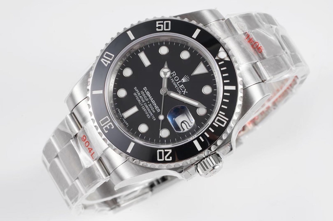Top-grade watches 06199 Rolex Submariner Date 41 Black 126610LN
