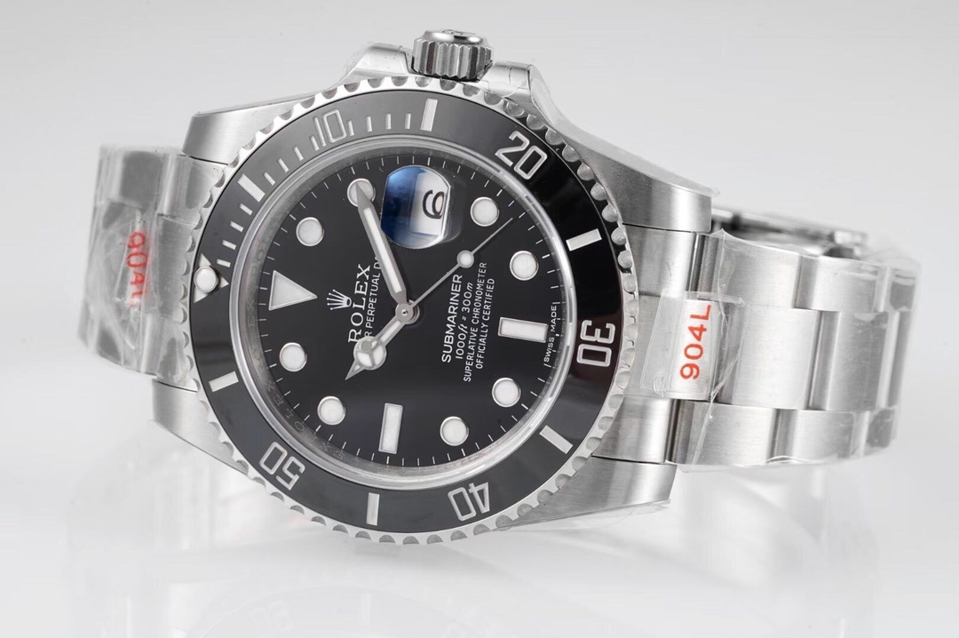 Top-grade watches 06199 Rolex Submariner Date 41 Black 126610LN