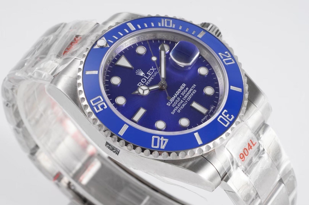 Rolex Submariner 40mm 116610-Blue Smurf Bezel&Dial 116619LB Ceramic Insert Mint Rolex Submariner 40mm 116610-Blue Smurf Bezel&Dial 116619LB Ceramic Insert Mint