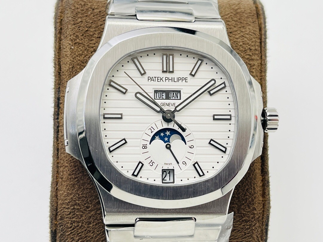 Patek Philippe Nautilus Moonphase Watch Ref. 5726