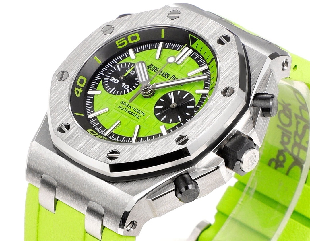 Audemars Piguet Royal Oak Offshore Diver Chronograph 42mm Men’s Watch – Ref: 26703ST.OO.A038CA.01 – Green Dial, Green Rubber Strap Audemars Piguet Royal Oak Offshore Diver Chronograph 42mm Men’s Watch – Ref: 26703ST.OO.A038CA.01 – Green Dial, Green Rubber Strap