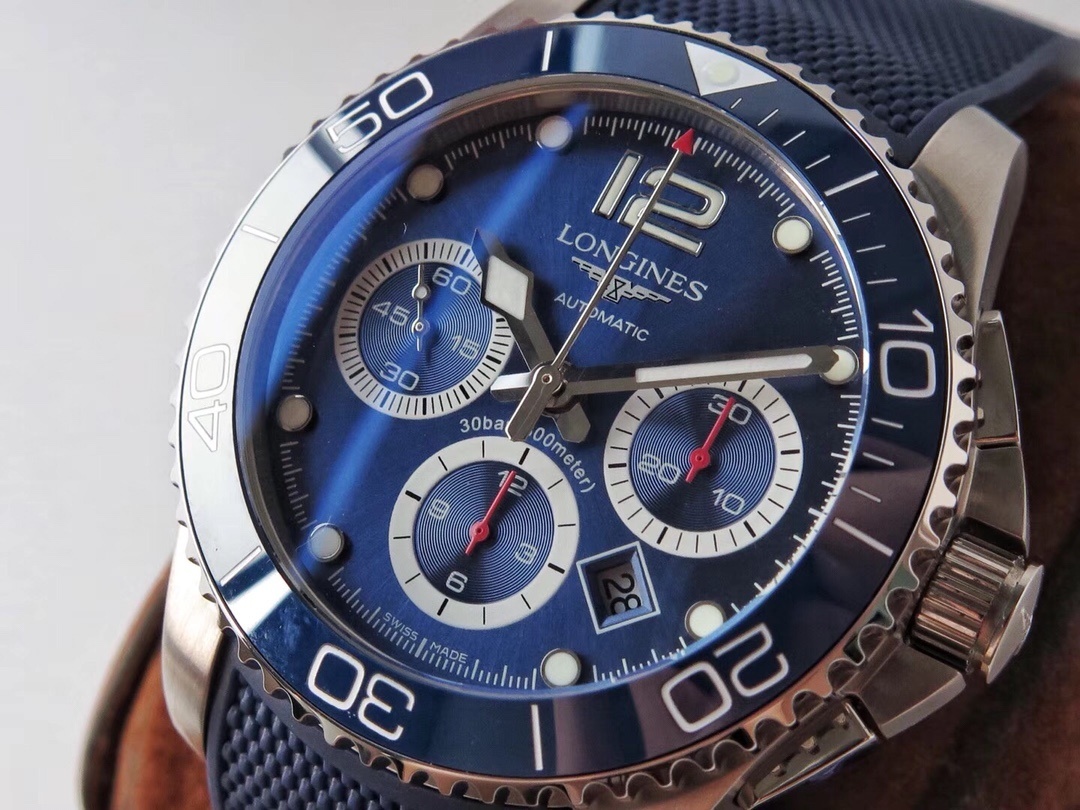 Longines  HydroConquest Automatic Chronograph Blue Dial Blue Rubber Strap Men's Watch L3.783.4.96.9