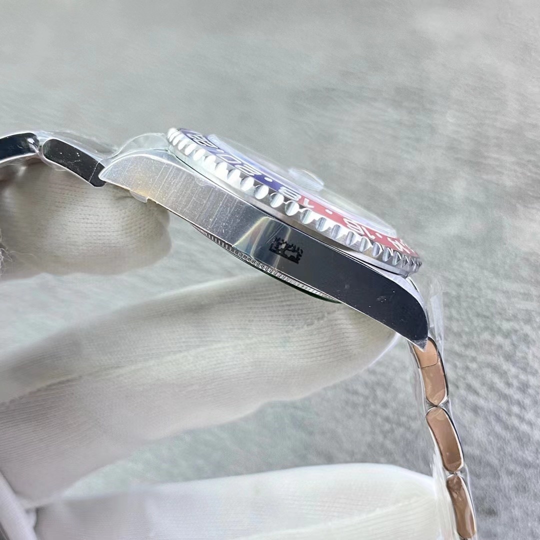 Top-grade watches 07439 Rolex GMT Master II Pepsi 126710BLRO Oyster Bracelet Complete Set