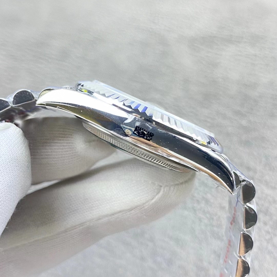 Rolex Datejust 41 Mint Green Dial NEW