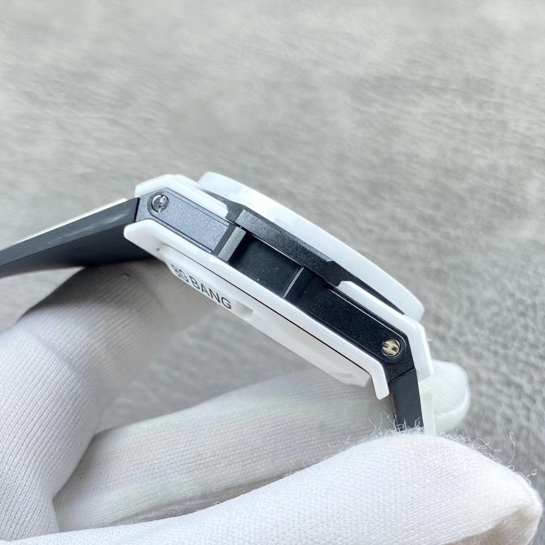 Hublot Big Bang Unico White Ceramic 44 mm | Hublot