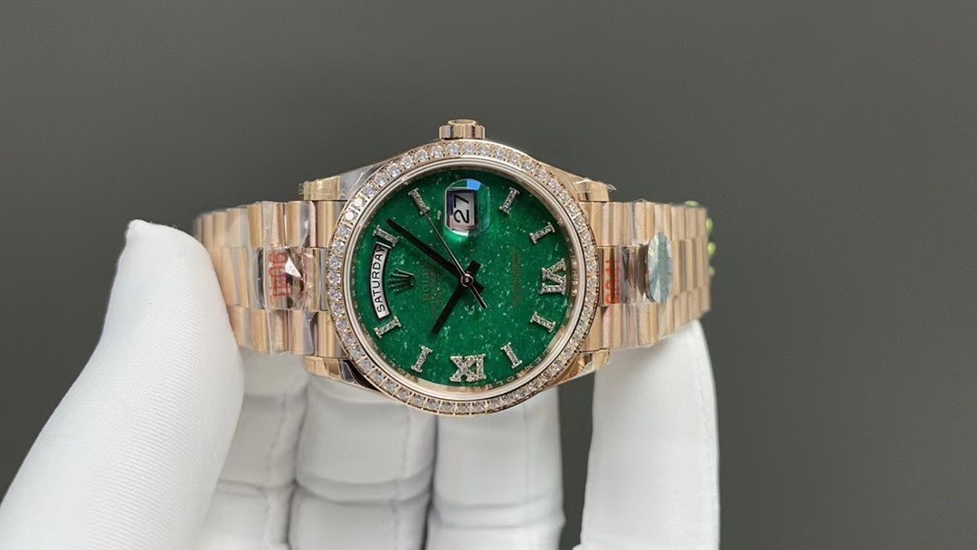 Rolex Day-Date 36 Green Aventurine Dial Diamond Bezel 18K Everose Gold President Watch 128345RBR