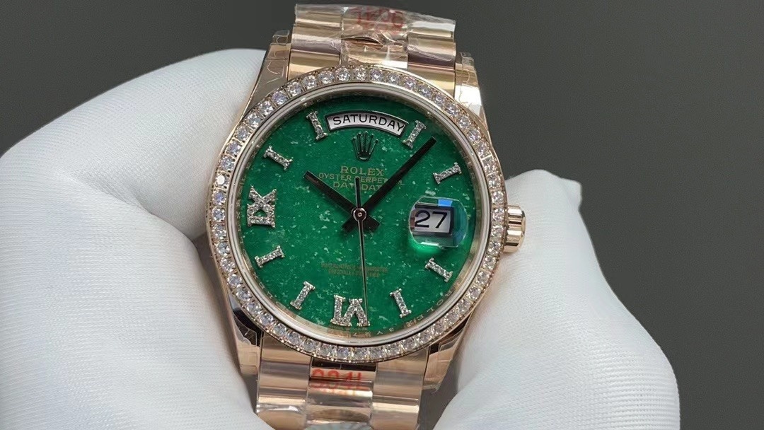 Rolex Day-Date 36 Green Aventurine Dial Diamond Bezel 18K Everose Gold President Watch 128345RBR
