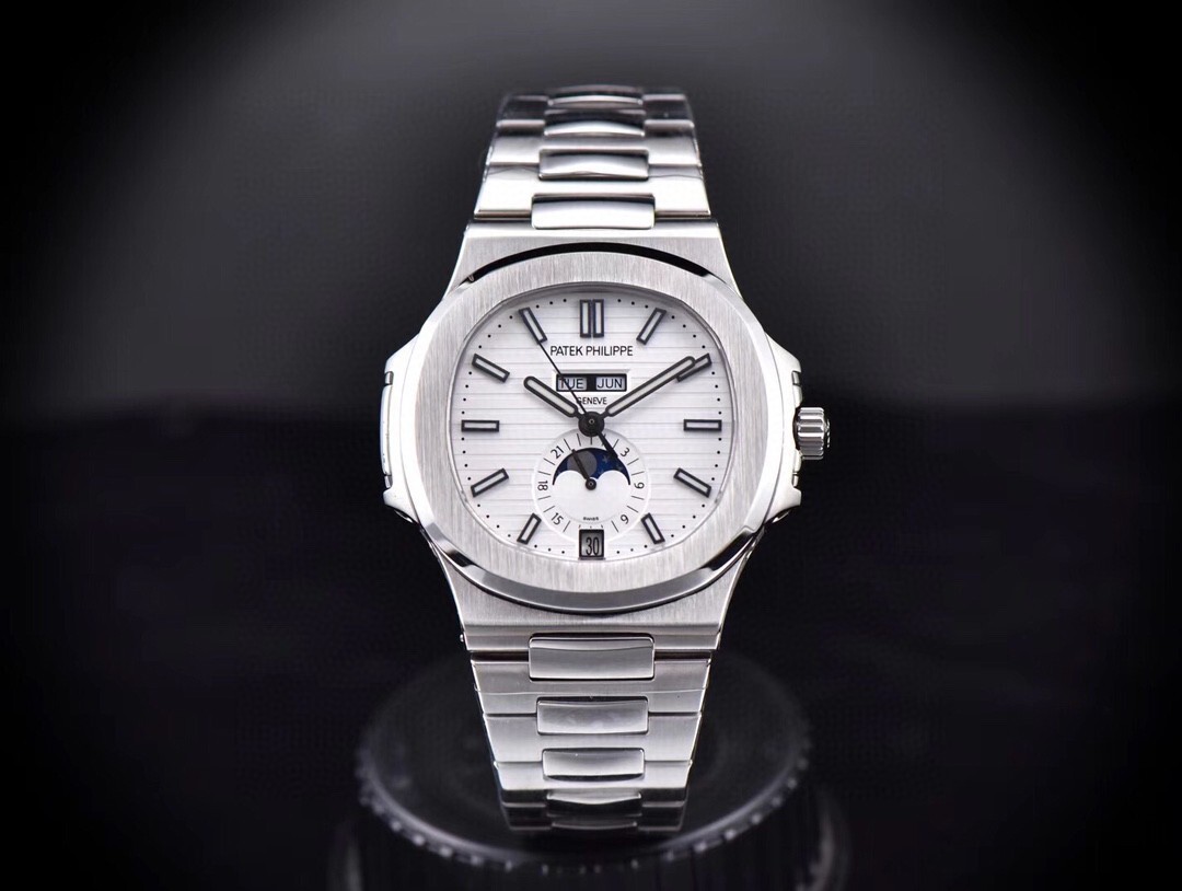 Patek Philippe Nautilus Annual Calendar 40.5mm Watch – Ref: 5726/1A-010 – Silver White Moon-Phase Dial, Stainless Steel Bracelet