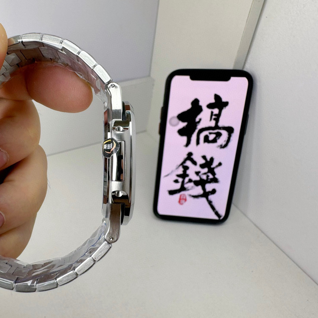 Patek Philippe Nautilus 5711/1A-011