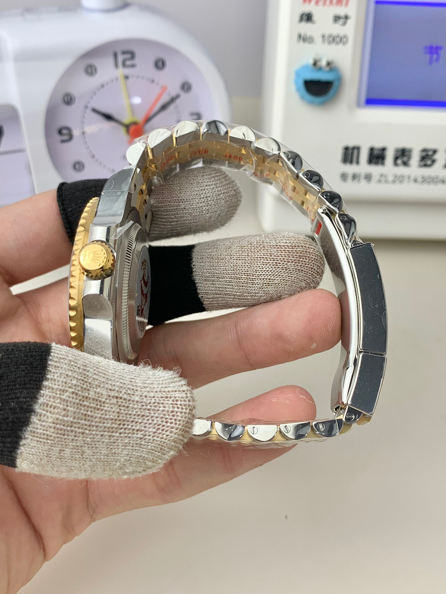 Top-grade watches 07856 Rolex GMT-Master II 40mm, Black Dial, Jubilee Two-Tone 126713GRNR Mint 2023+