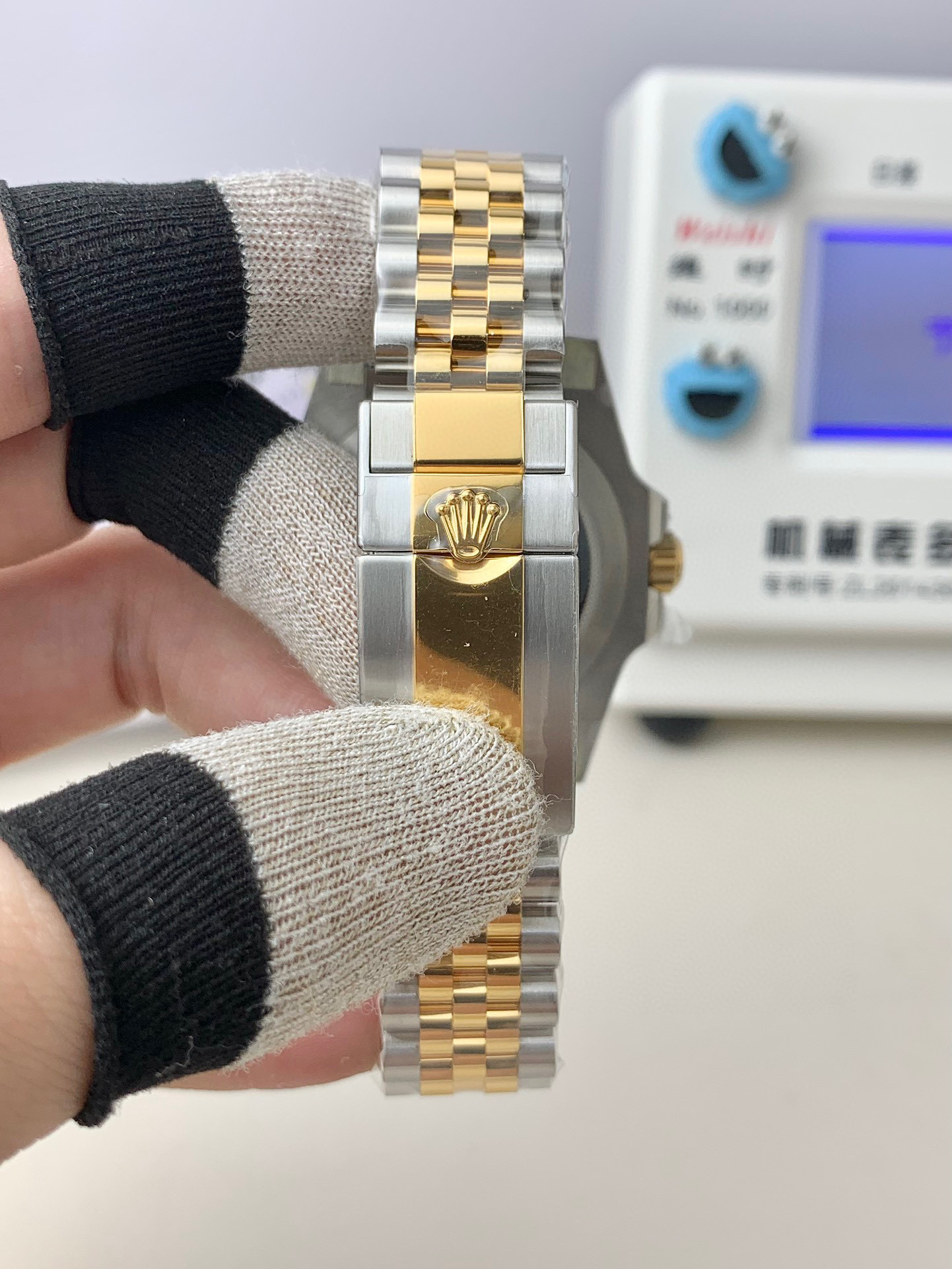 Top-grade watches 07856 Rolex GMT-Master II 40mm, Black Dial, Jubilee Two-Tone 126713GRNR Mint 2023+