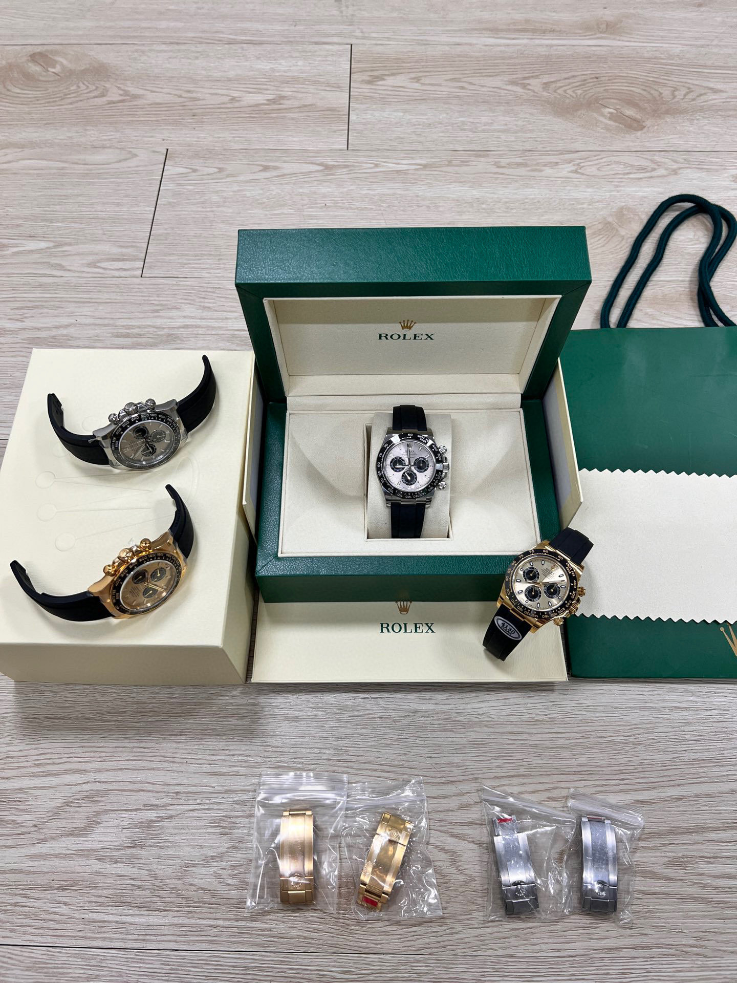 Rolex Cosmograph Daytona Oysterflex 40mm Chronograph Luxury Watch