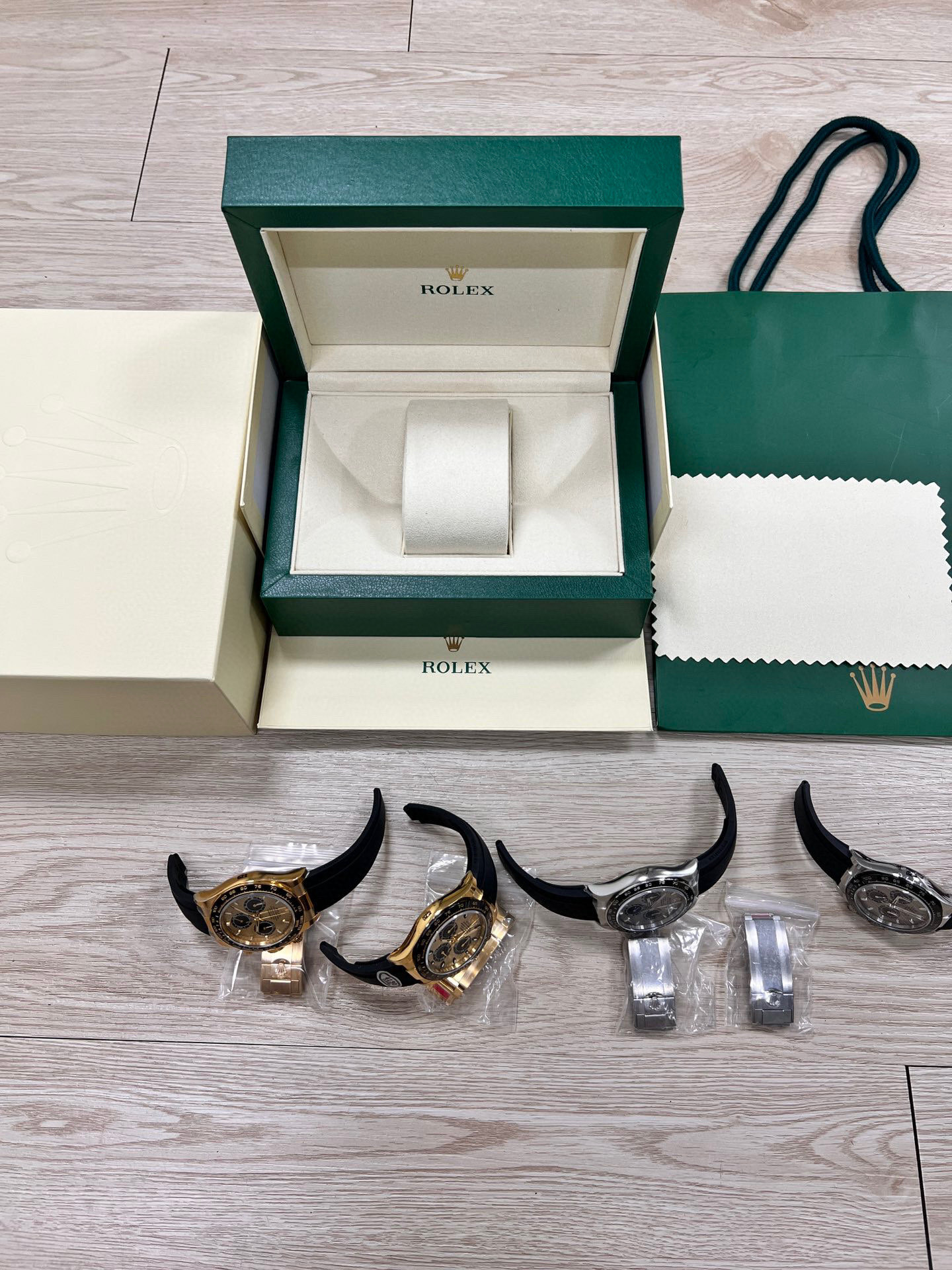 Rolex Cosmograph Daytona Oysterflex 40mm Chronograph Luxury Watch