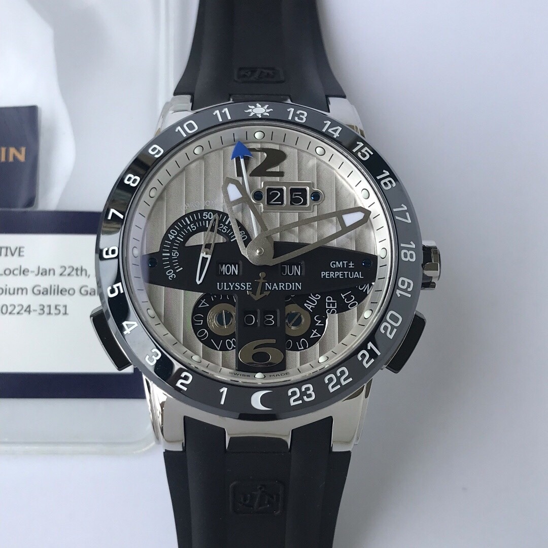 Top-grade watches 08069 Ulysse Nardin El Toro Silver Perpetual Calendar GMT Platinum Rubber