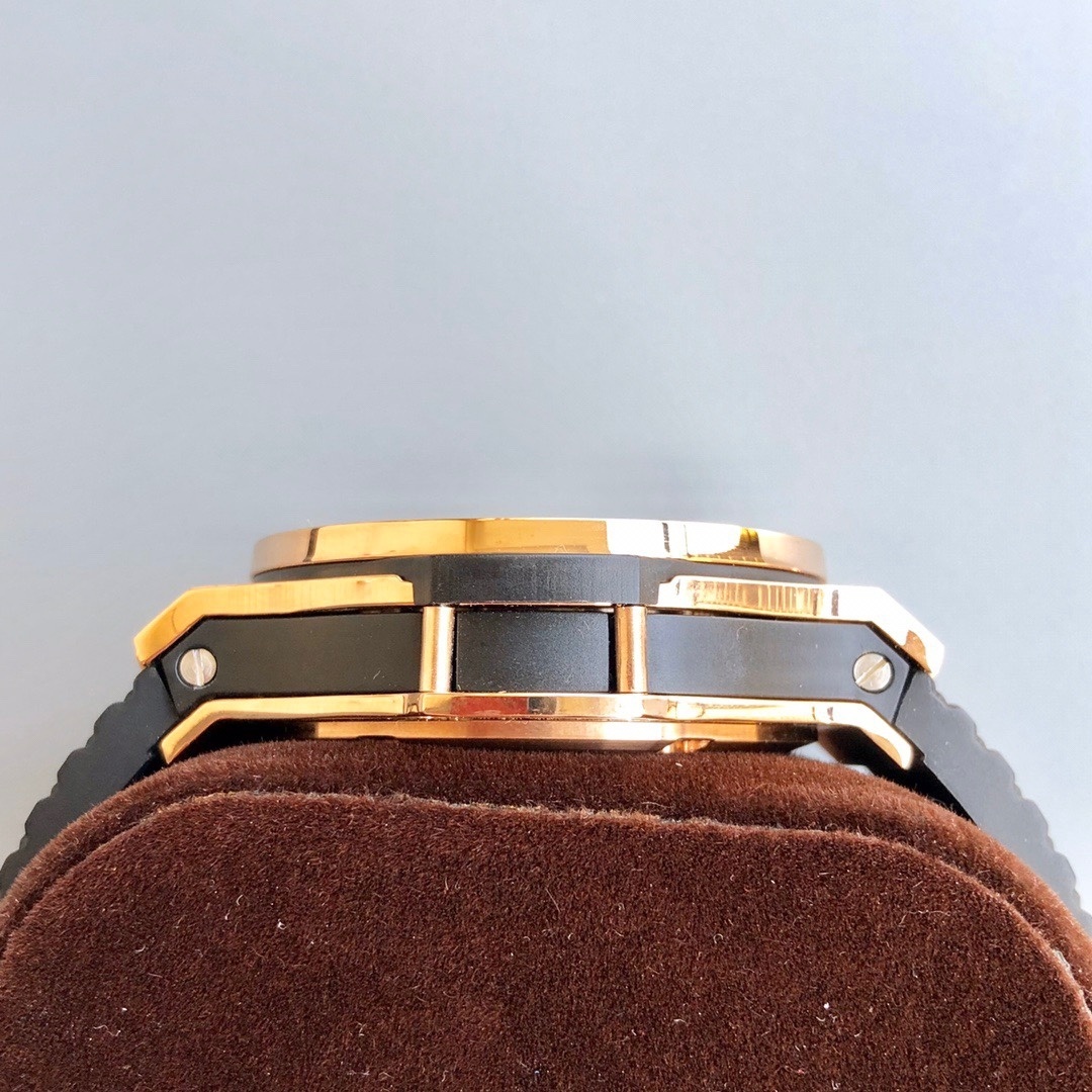 Hublot Big Bang Chronograph 44mm 301.PM.1780.RX Carbon Black Dial