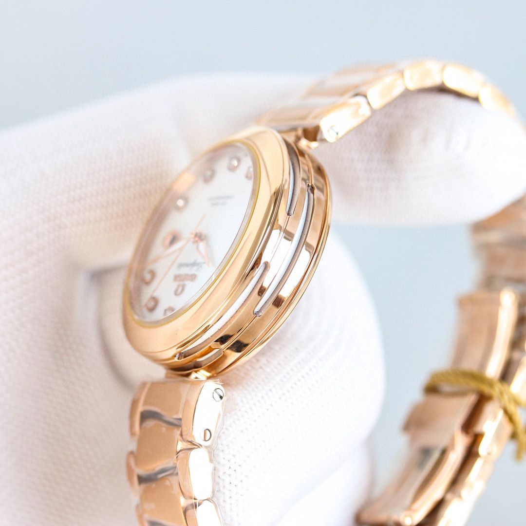 Omega  De Ville Ladymatic Women's Watch 425.25.34.20.55.001